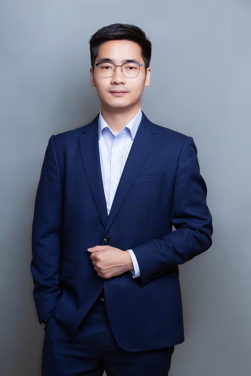 周良 项目运营总监